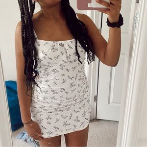 Flora white dress bodycon